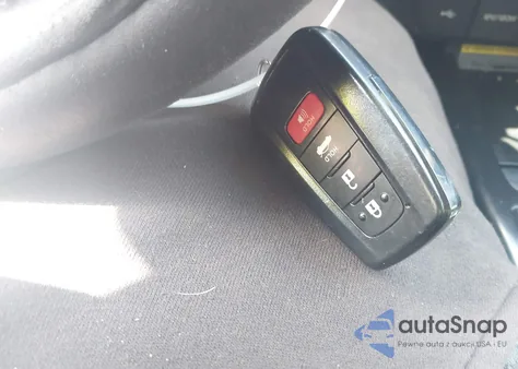 2020 Toyota Camry Xle z USA, uszkodzony, nr VIN 4T1F11AK7LU363756